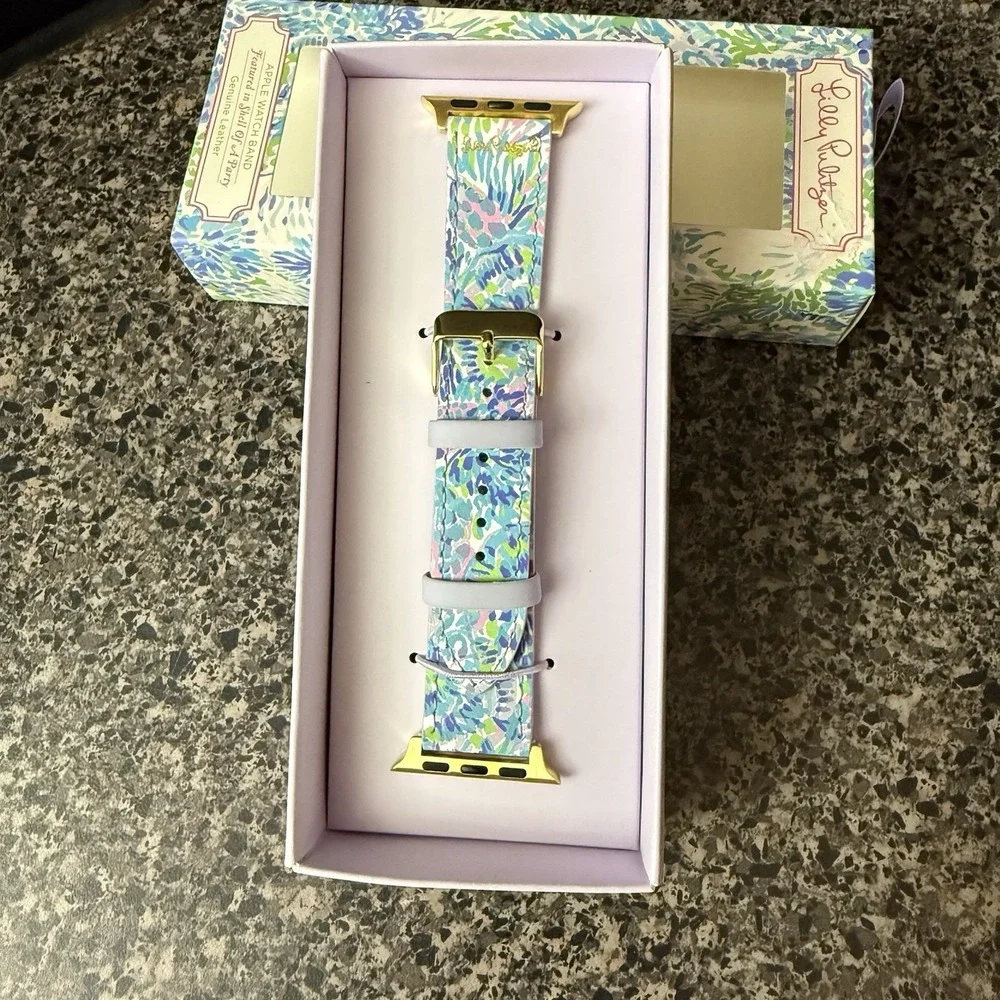 Lilly Pulitzer Leather Apple Watch Strap Band 38mm/40mm Shell Of A Party Multi